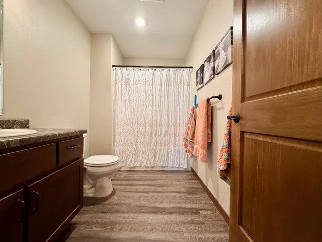 $315,000 | 1727 Grand Avenue, Worthington, MN 56187