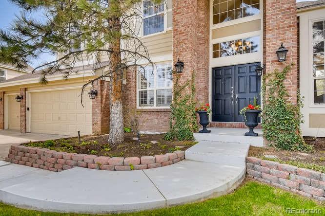 10052 Hughes Way Highlands Ranch, CO 80126 - Photo 4 of 27 Gallery Image 4