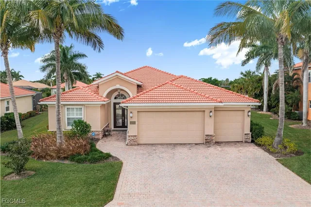 $559,000 | 12751 Olde Banyon Boulevard, North Fort Myers, FL 33903