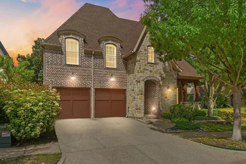 $825,000 | 6152 Stapleford Circle, Dallas, TX 75252