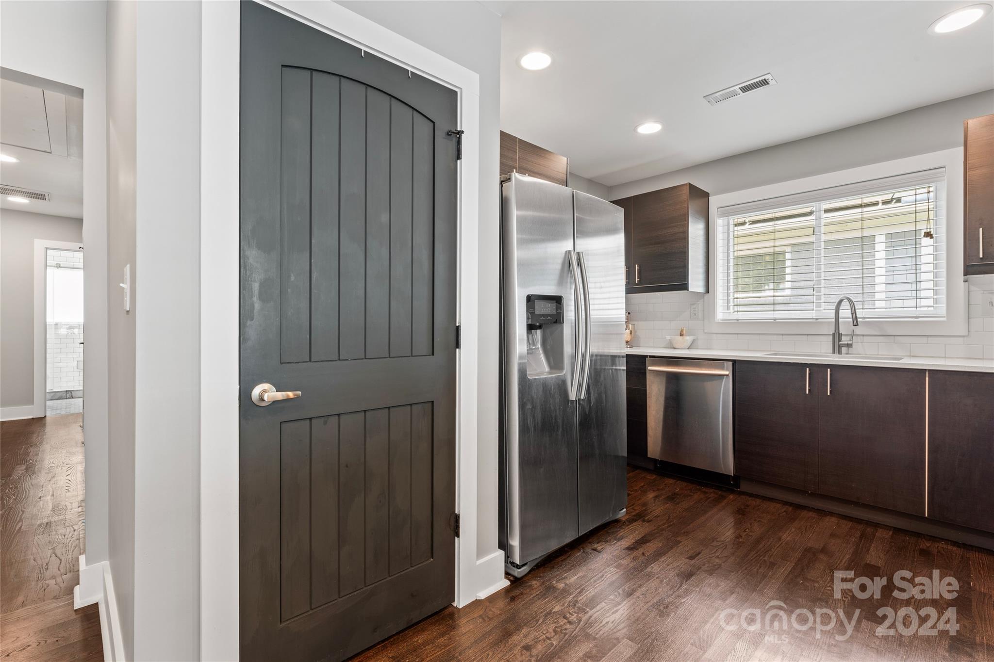 1649 Club Road Charlotte, NC 28205 - Photo 23 of 45 Gallery Image 23