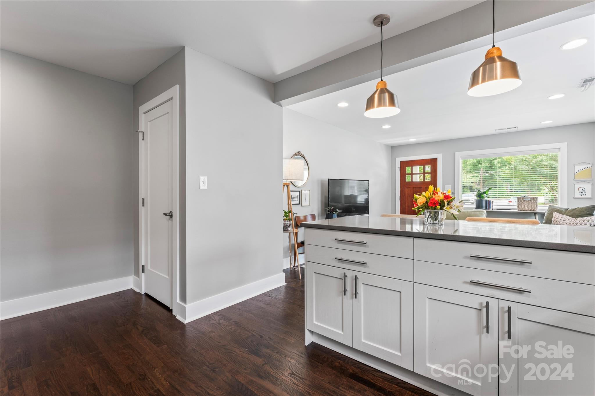1649 Club Road Charlotte, NC 28205 - Photo 10 of 45 Gallery Image 10