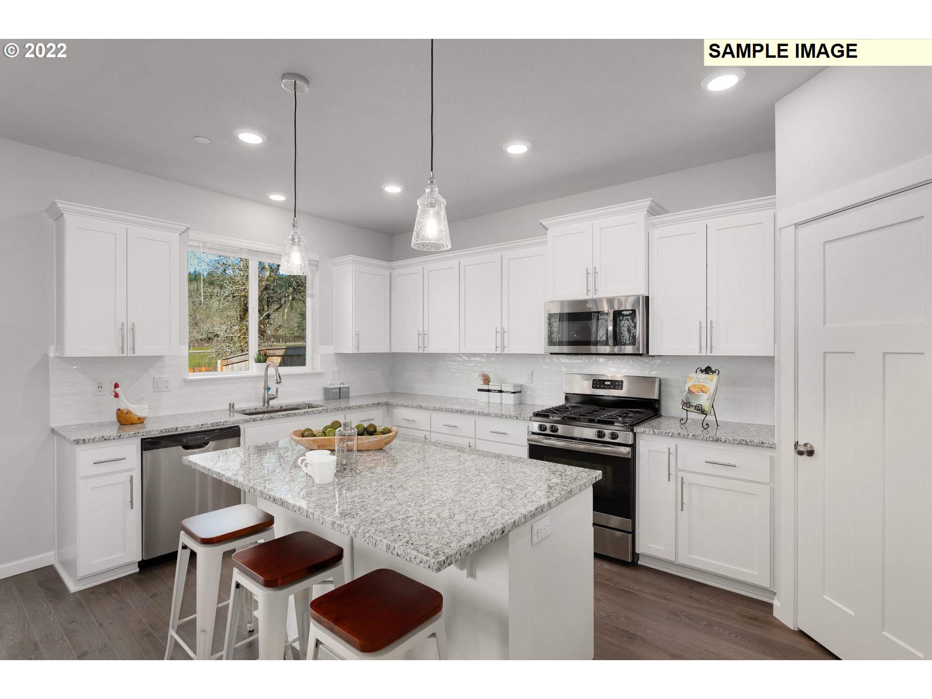 37521 Coho Street Sandy, OR 97055 - Photo 6 of 16 Gallery Image 6