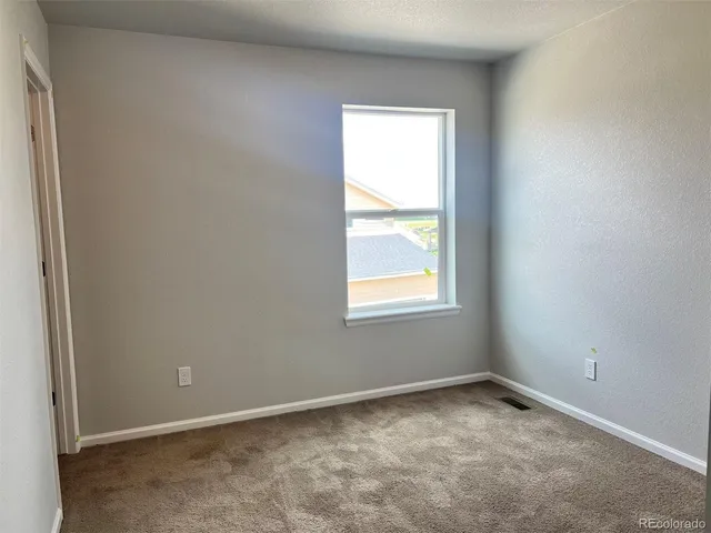 $2,880 | 18851 66th Place, Denver, CO 80249