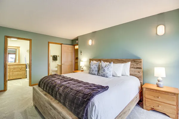 $645,000 | 6508 Aspenwood Drive, Unit 6508, Tofte, MN 55615