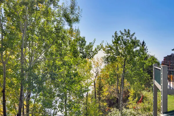 $645,000 | 6508 Aspenwood Drive, Unit 6508, Tofte, MN 55615