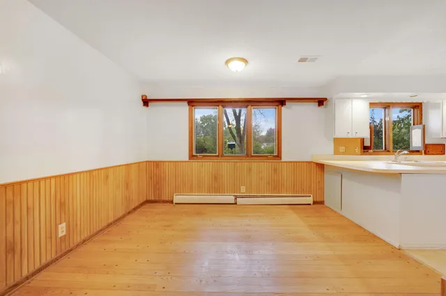 $419,900 | 11036 27th Avenue South, Burnsville, MN 55337