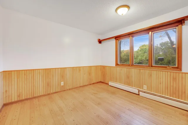 $419,900 | 11036 27th Avenue South, Burnsville, MN 55337