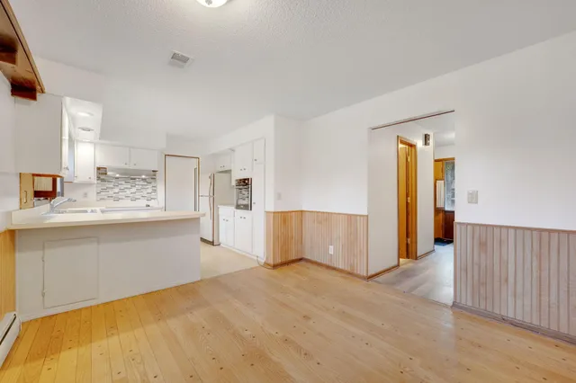 $419,900 | 11036 27th Avenue South, Burnsville, MN 55337