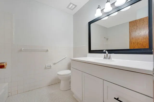 $419,900 | 11036 27th Avenue South, Burnsville, MN 55337