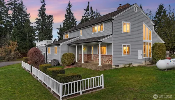 $1,847,749 | 22015 146th Avenue East, Graham, WA 98338