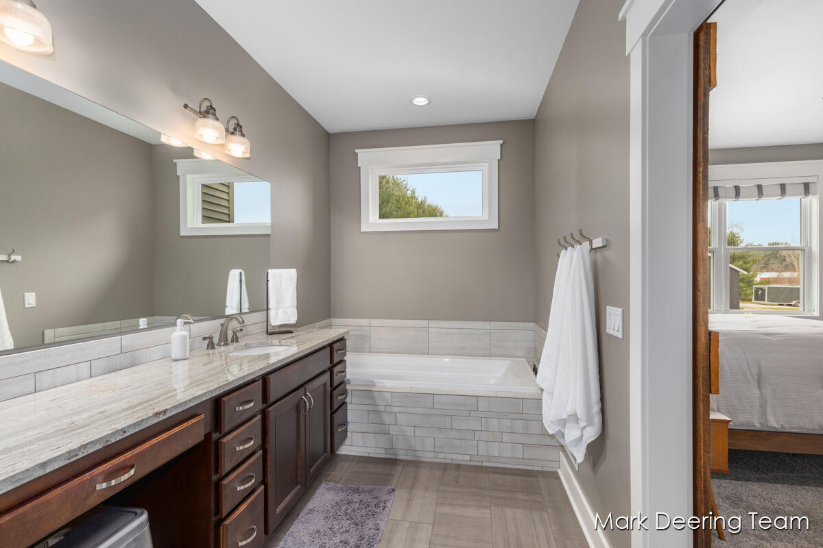 12775 76th Avenue Allendale, MI 49401 - Photo 16 of 54 IMG_1016