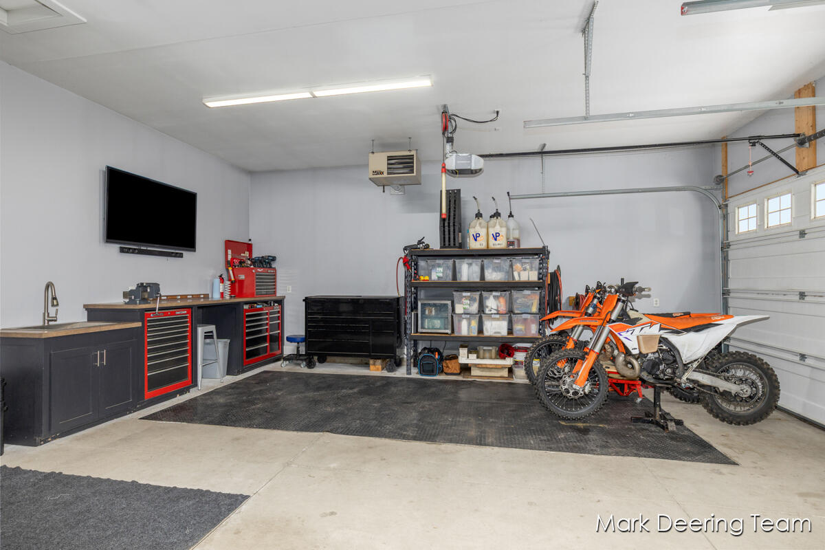 12775 76th Avenue Allendale, MI 49401 - Photo 42 of 54 IMG_1031