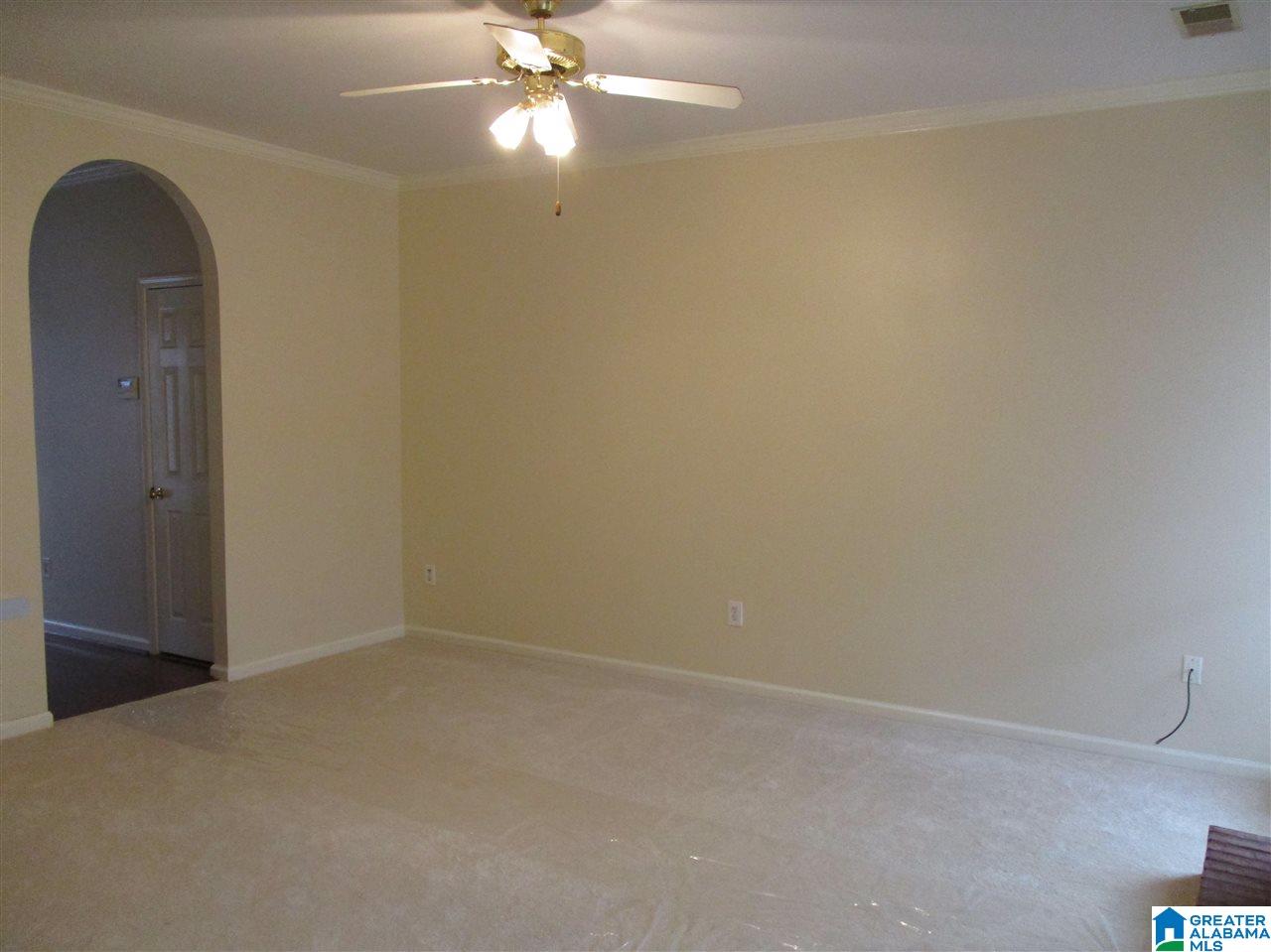 430 Cambrian Ridge Trail Pelham, AL 35124 - Photo 5 of 34