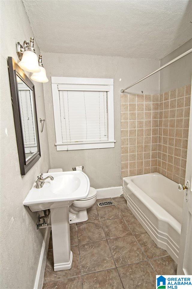 1217 Forest Lane Anniston, AL 36207 - Photo 19 of 22