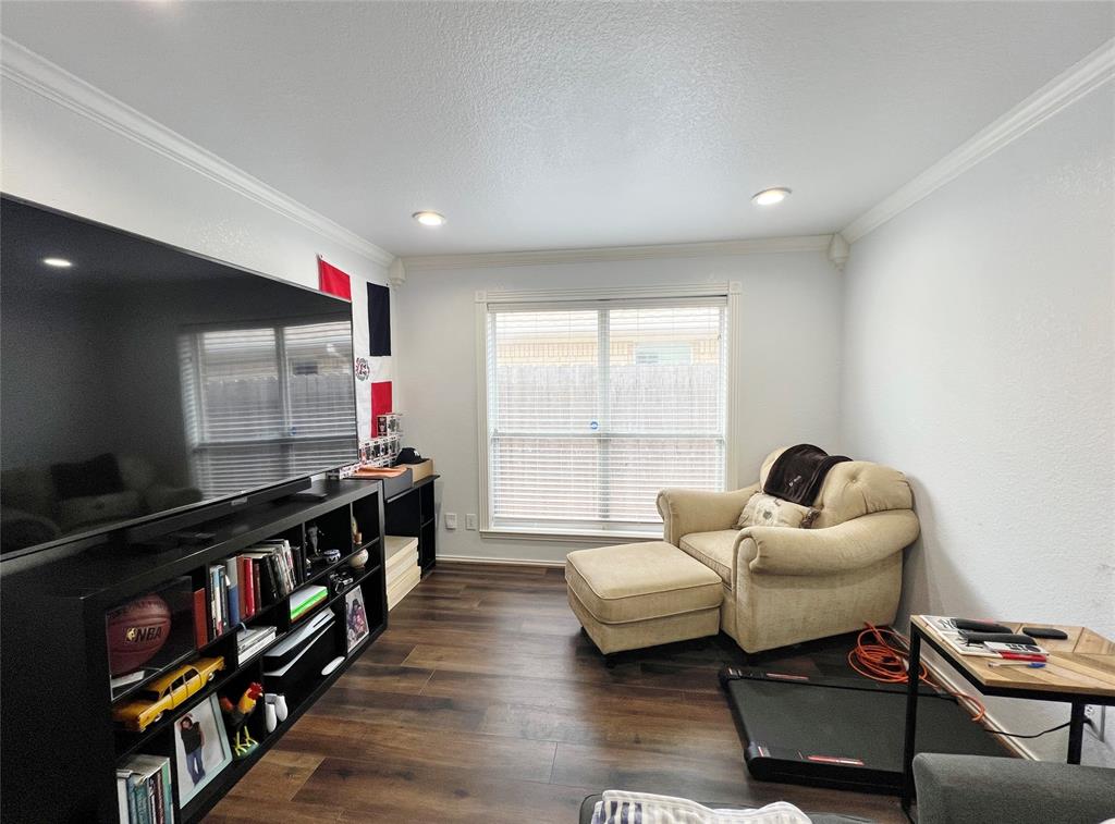 717 Ridgehill Drive Burleson, TX 76028 - Photo 17 of 18