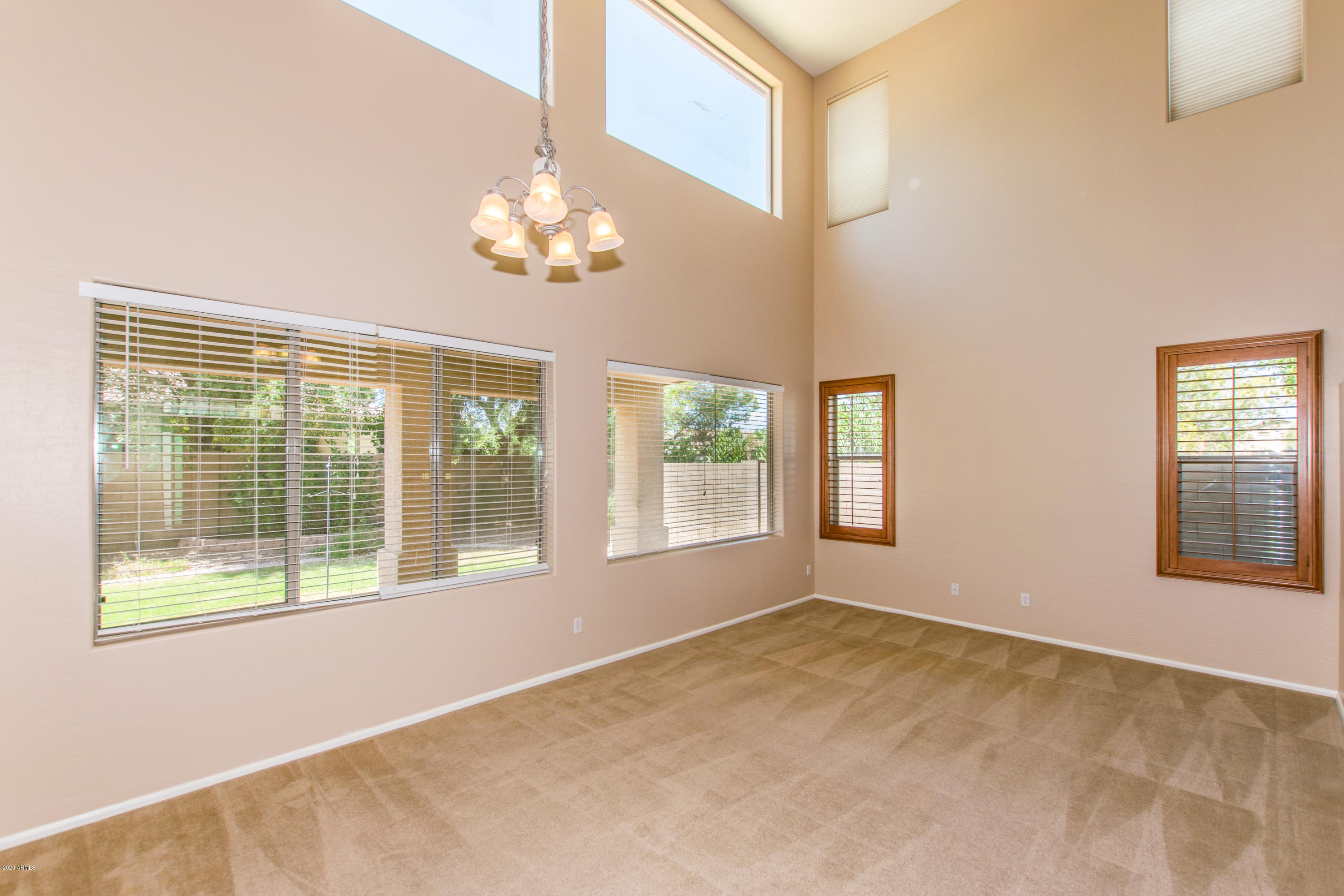 43921 Roth Road Maricopa, AZ 85138 - Photo 3 of 43 03 Dining Room