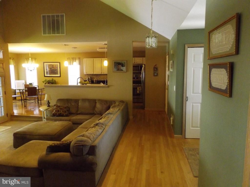 120 Toggle Road Manahawkin, NJ 08050 - Photo 23 of 35