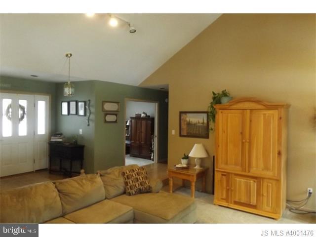 120 Toggle Road Manahawkin, NJ 08050 - Photo 8 of 35