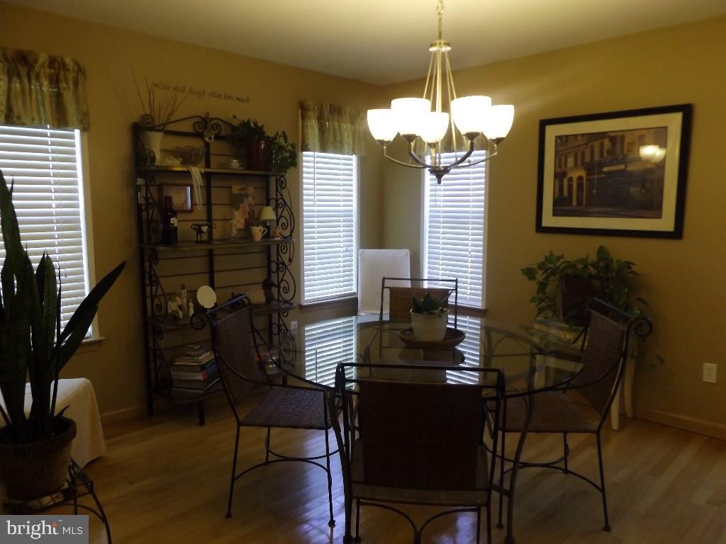 120 Toggle Road Manahawkin, NJ 08050 - Photo 9 of 35
