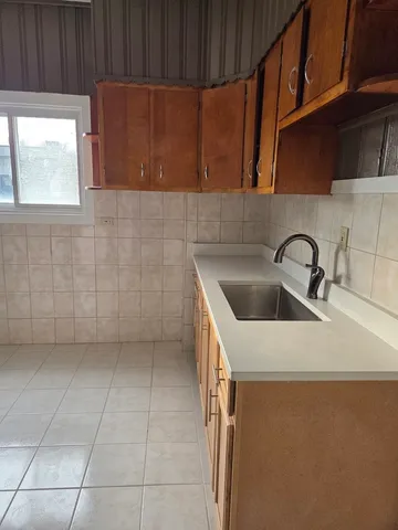 $1,450 | 1452 West 62nd Street, Unit 2F, Chicago, IL 60636