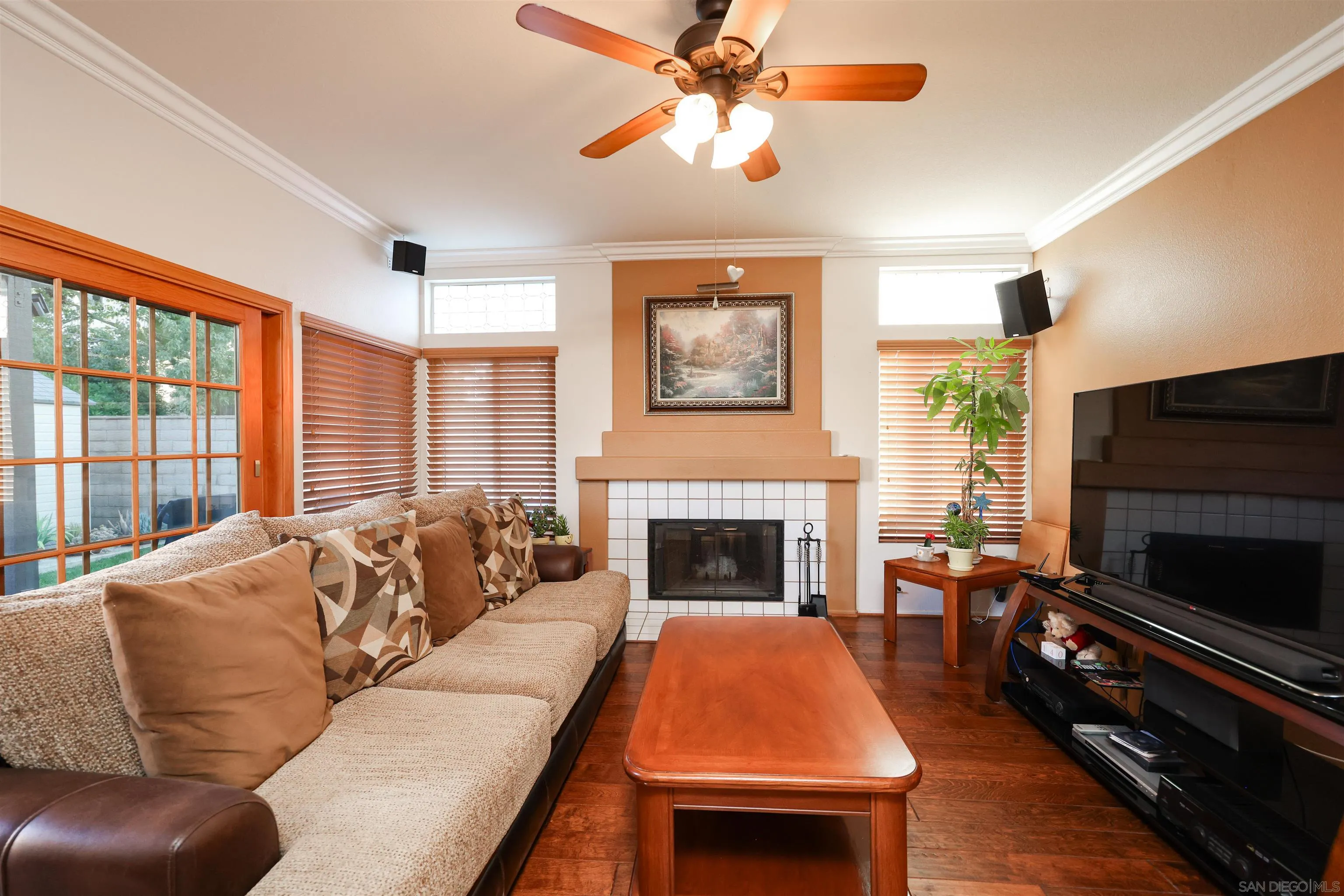 2 Bella Minozza Lake Elsinore, CA 92532 - Photo 11 of 30 a living room with furniture fireplace and window