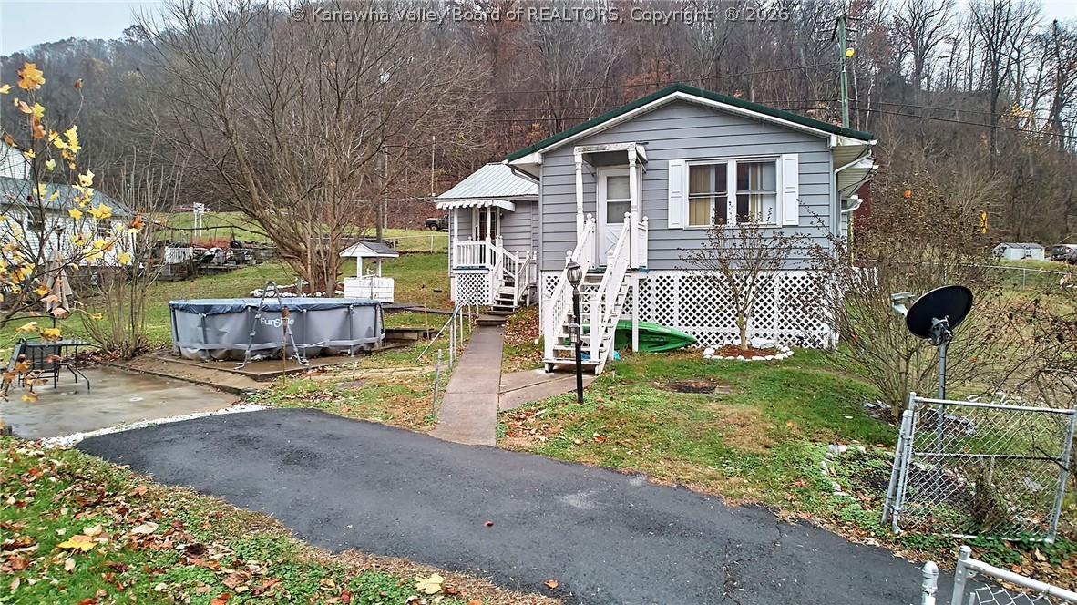 16298 Deepwater Mountain Road Deep Water, WV 25057 - Photo 33 of 38 Gallery Image 33