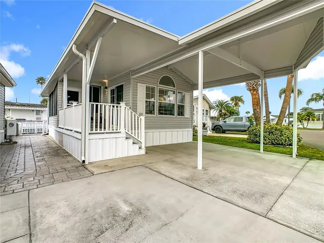 a view of a house with porch