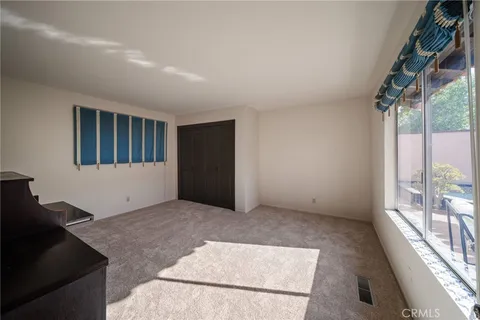 $1,299,000 | 880 Encanto Street, Corona, CA 92881