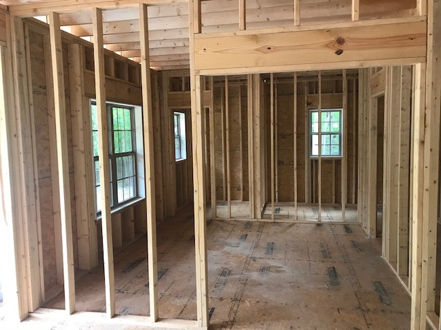 1706 Long Branch Road Spencer, TN 38585 - Photo 14 of 24 Gallery Image 14