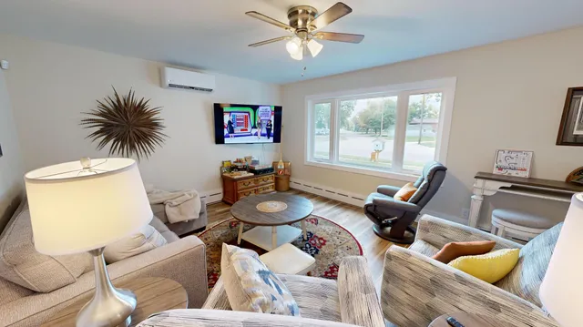 $265,000 | 27 Division Street North, Clara City, MN 56222