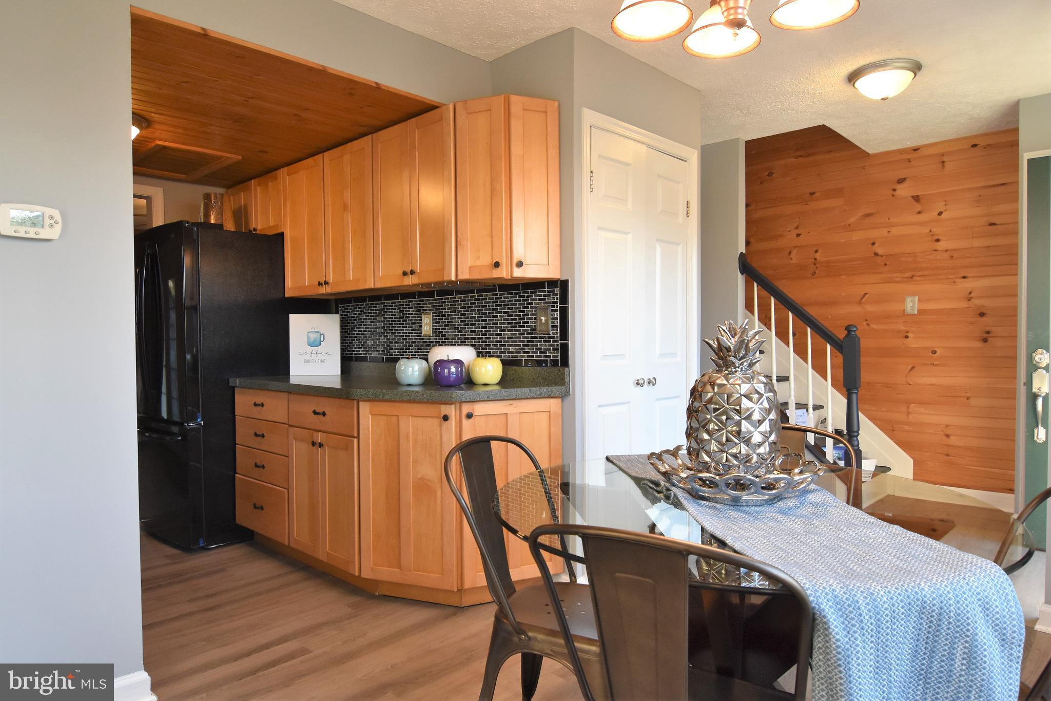 133 Shellcove Road Pasadena, MD 21122 - Photo 4 of 47 Gallery Image 4