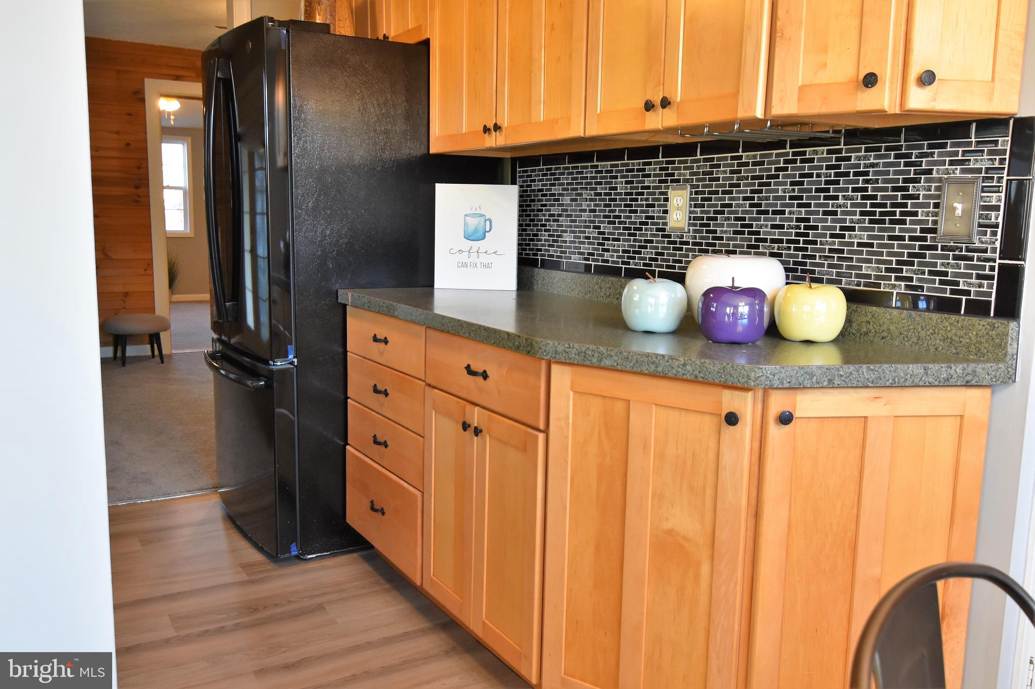 133 Shellcove Road Pasadena, MD 21122 - Photo 6 of 47 Gallery Image 6