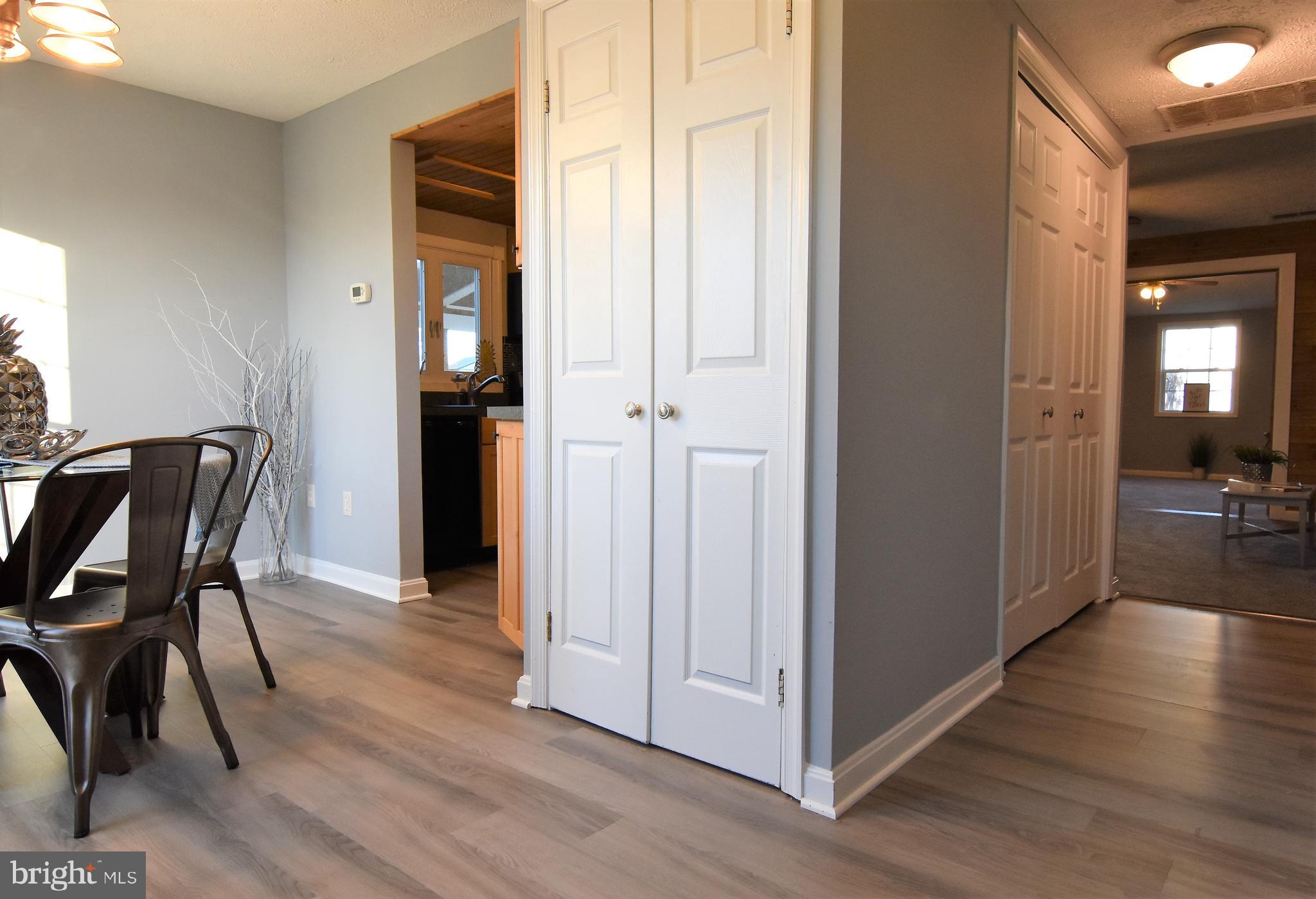 133 Shellcove Road Pasadena, MD 21122 - Photo 9 of 47 Gallery Image 9