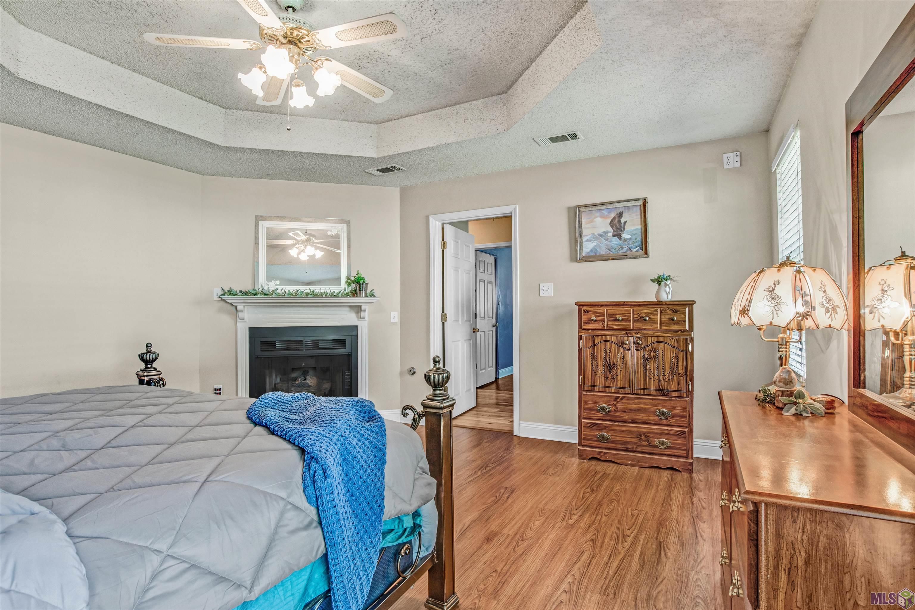 2338 Riverside Drive Port Allen, LA 70767 - Photo 9 of 25