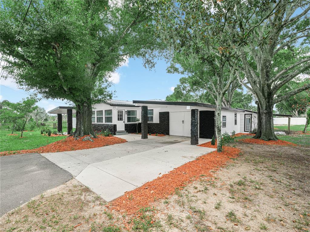 201 Brooks Road Frostproof, FL 33843 - Photo 2 of 25