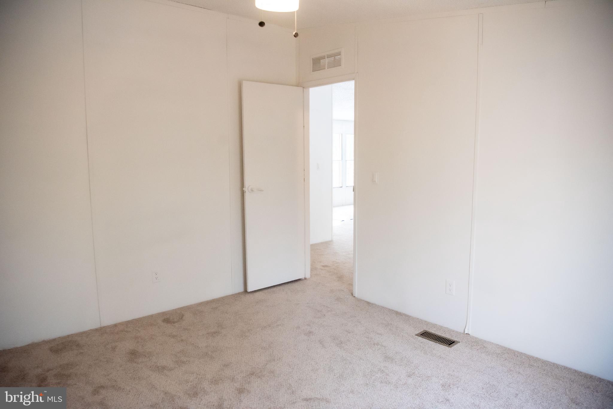 8705 Alsop Town Road Spotsylvania, VA 22551 - Photo 9 of 15 a view of an empty room