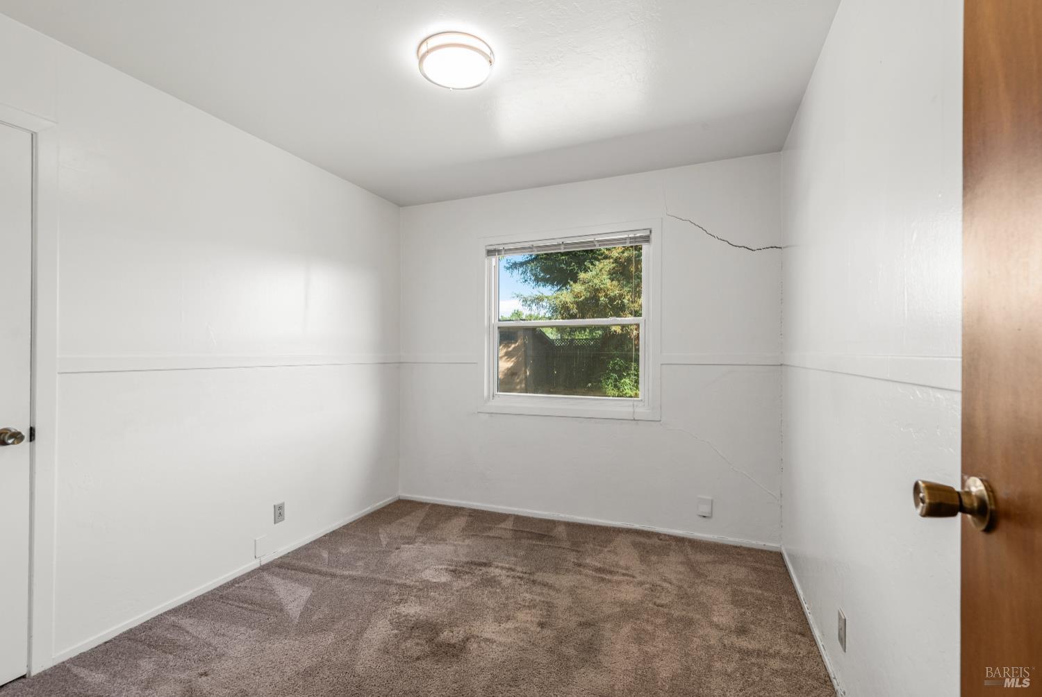 3469 Idaho Drive Santa Rosa, CA 95405 - Photo 17 of 31 Professional photos taken in August 2025 prior to carpet removal and re-leveling of home