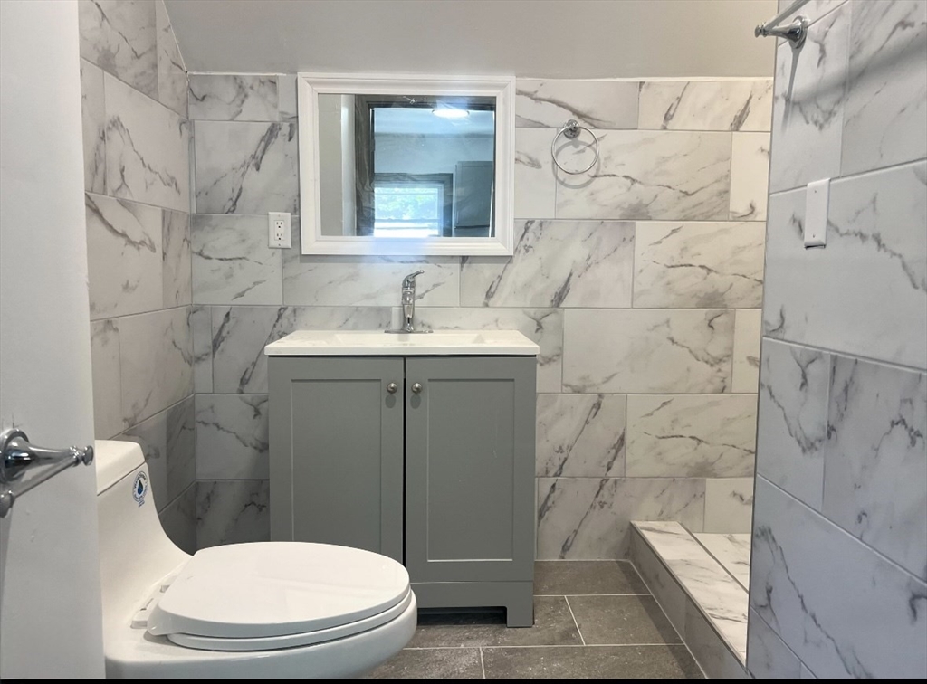33-35 Hall Street North Adams, MA 01247 - Photo 12 of 30
