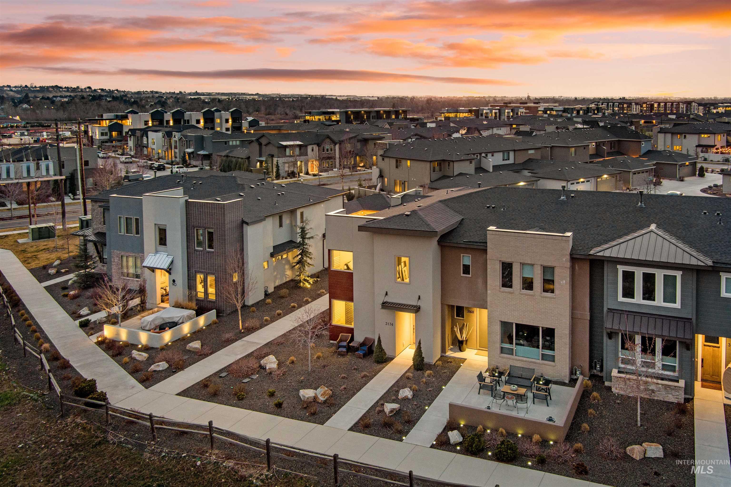 3174 South Hopes Well Way Boise, ID 83716 - Photo 3 of 40