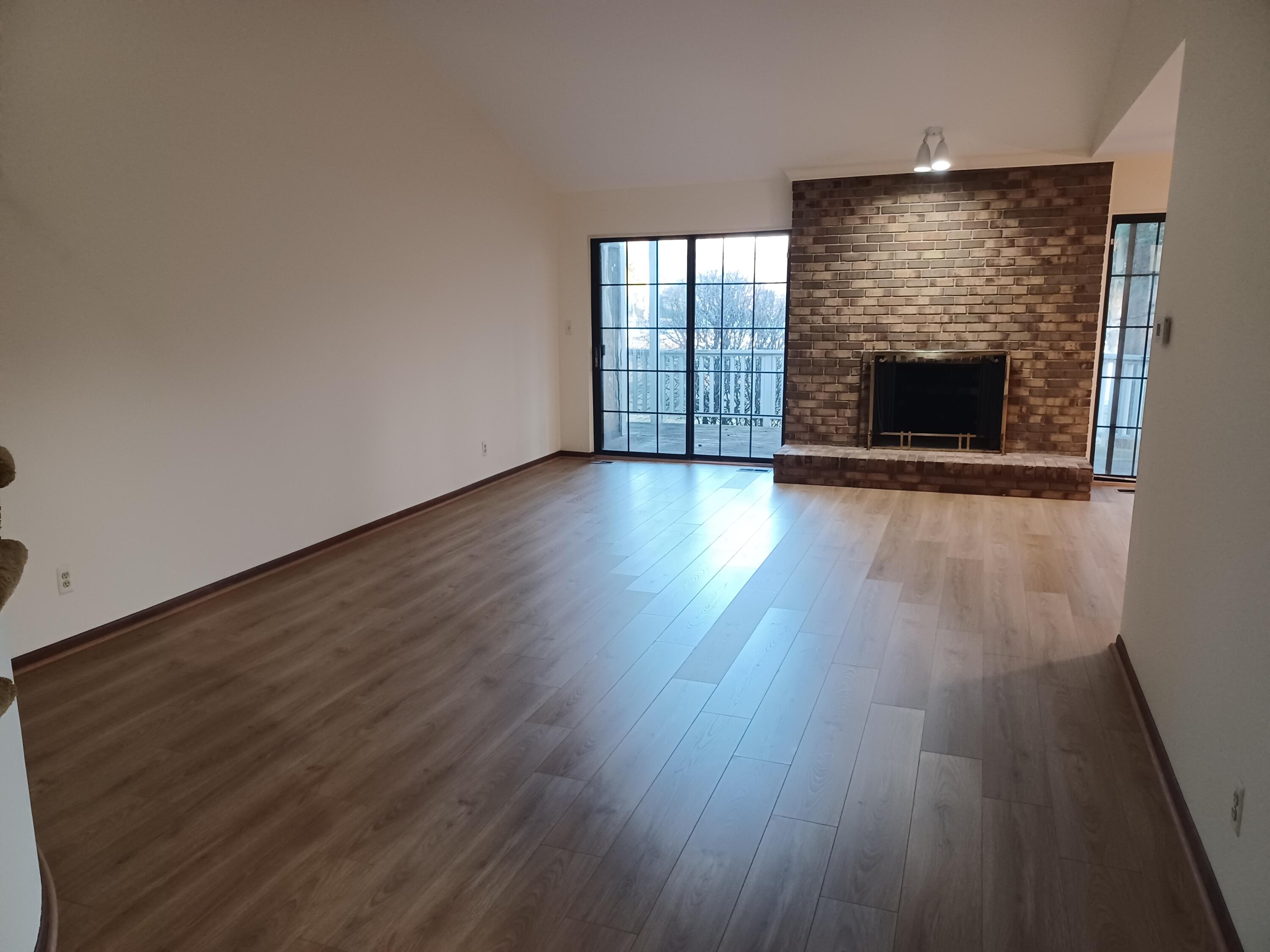 7435 Bridge Way West Bloomfield, MI 48322 - Photo 5 of 30 Great Room