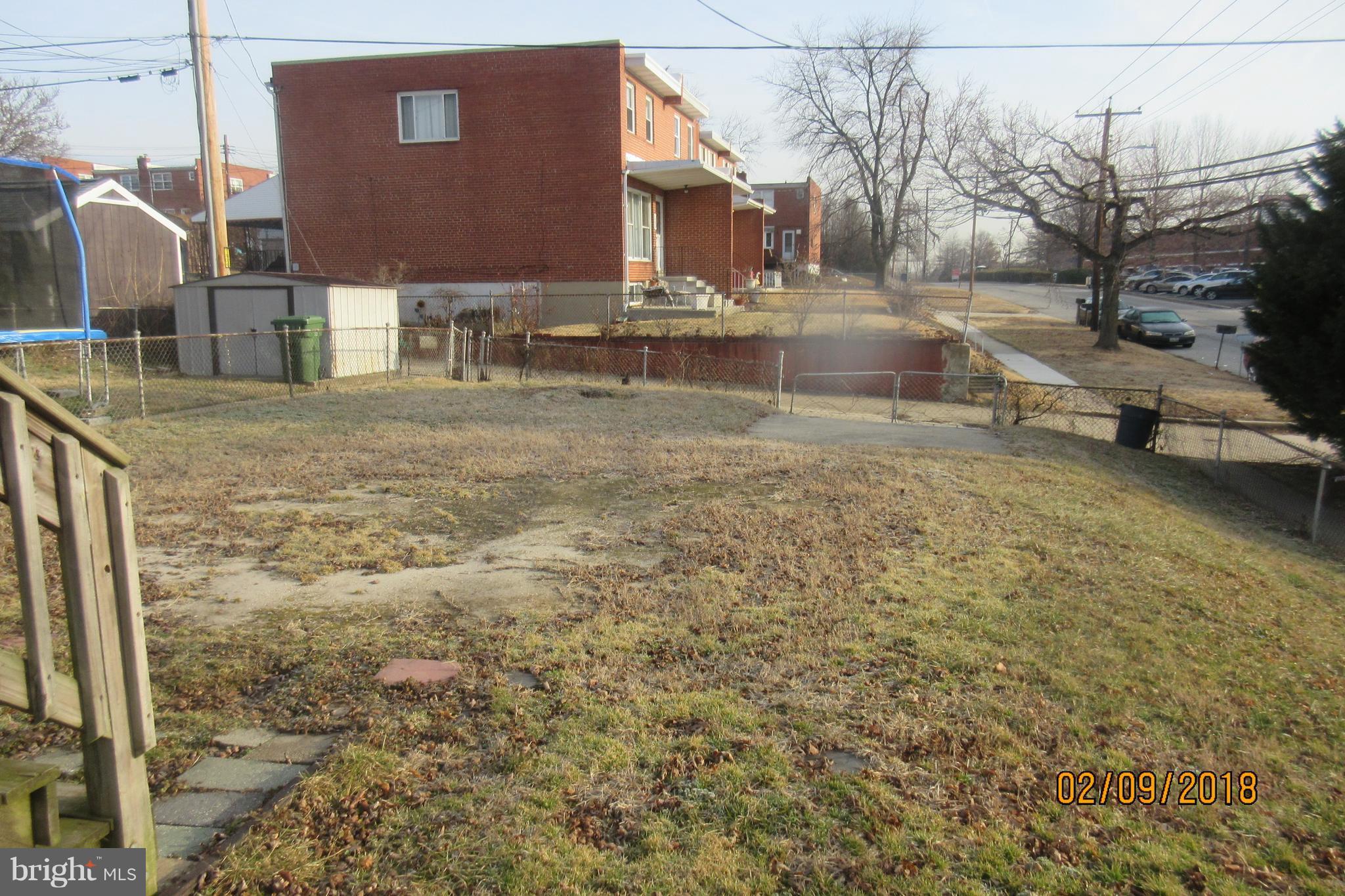 1261 Haverhill Road Baltimore, MD 21229 - Photo 4 of 13 Exterior (General)
