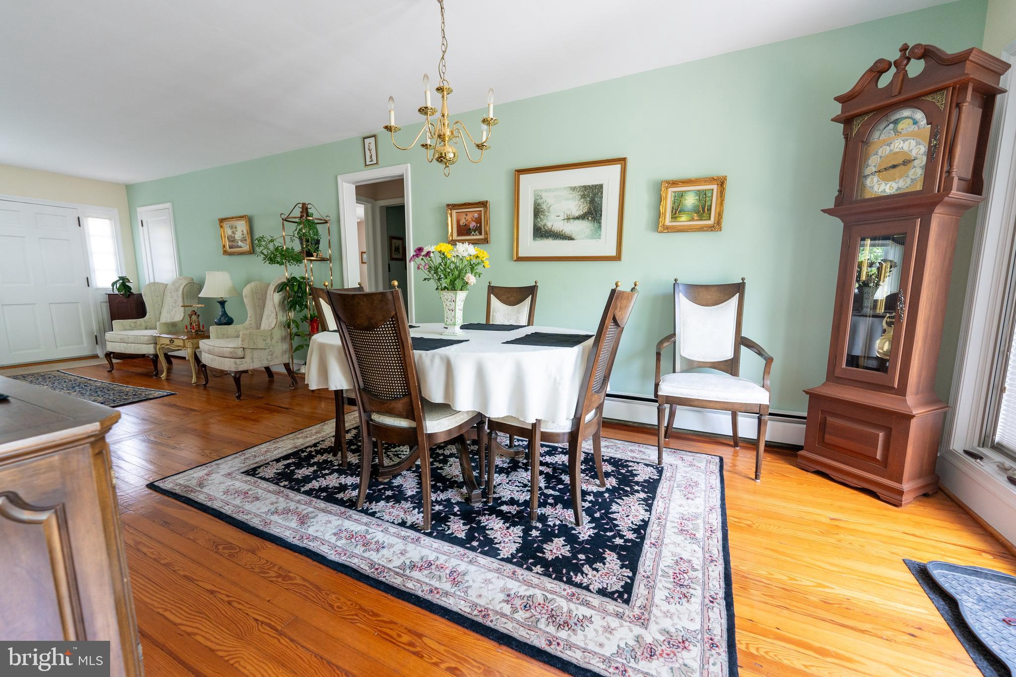 607 Melvin Road Telford, PA 18969 - Photo 4 of 42