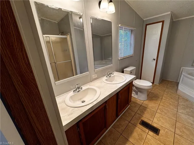 $208,000 | 181 Fox Walk Lane, Pilot Mountain, NC 27041