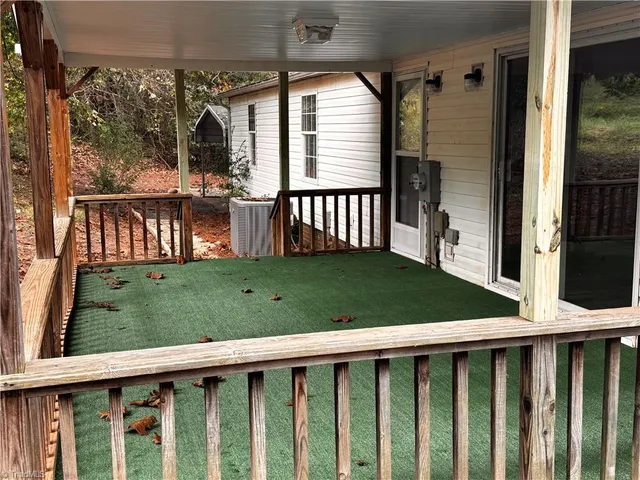 $208,000 | 181 Fox Walk Lane, Pilot Mountain, NC 27041