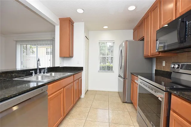 $1,660 | 5365 River Rock Road, Lakeland, FL 33809