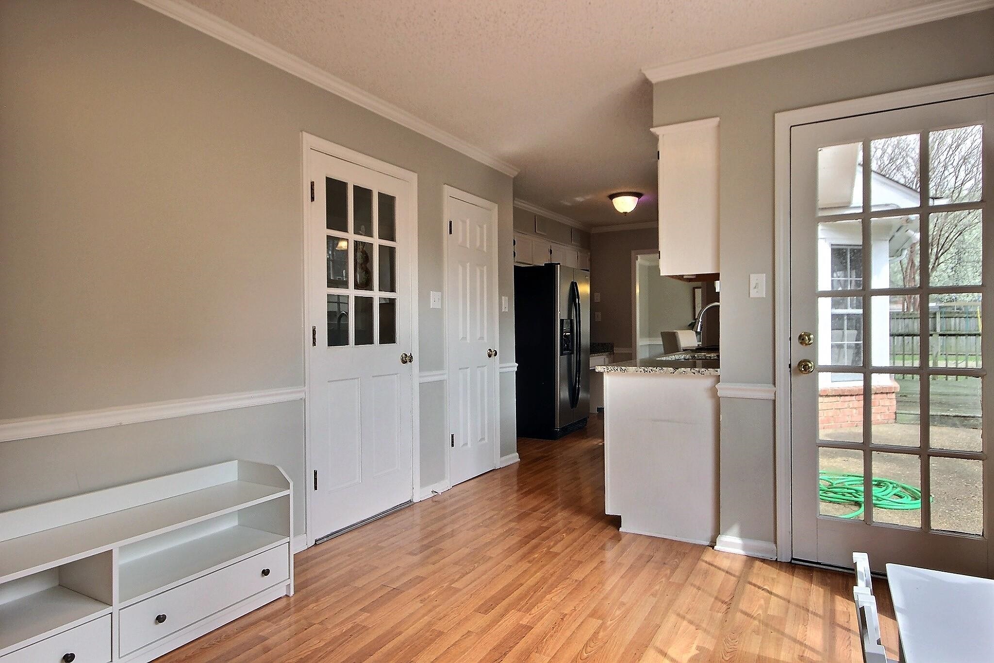 556 Rillbrook Drive Collierville, TN 38017 - Photo 8 of 22 a view of kitchen with furniture and large window