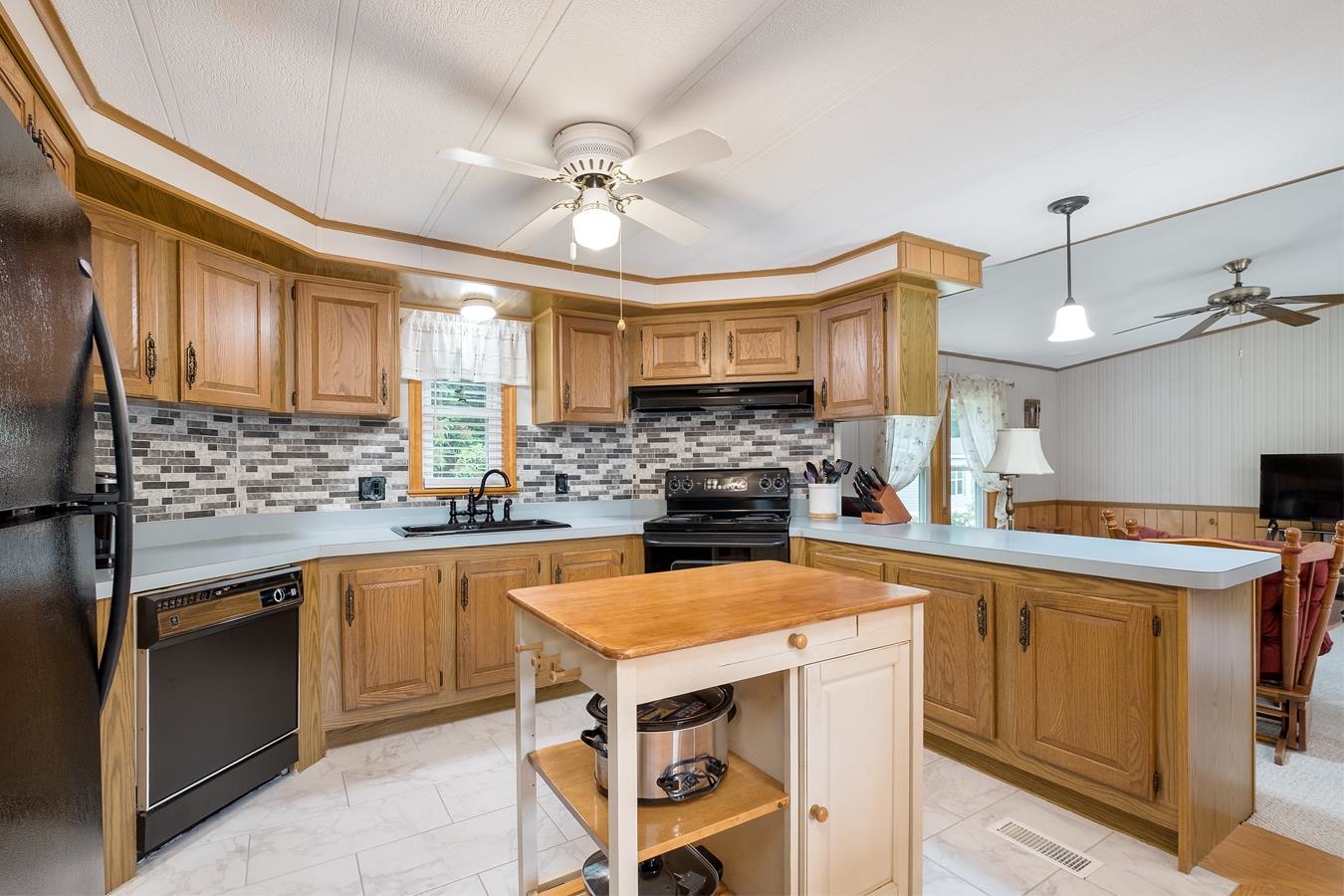 58 Monadnock Drive Rochester, NH 03867 - Photo 10 of 32