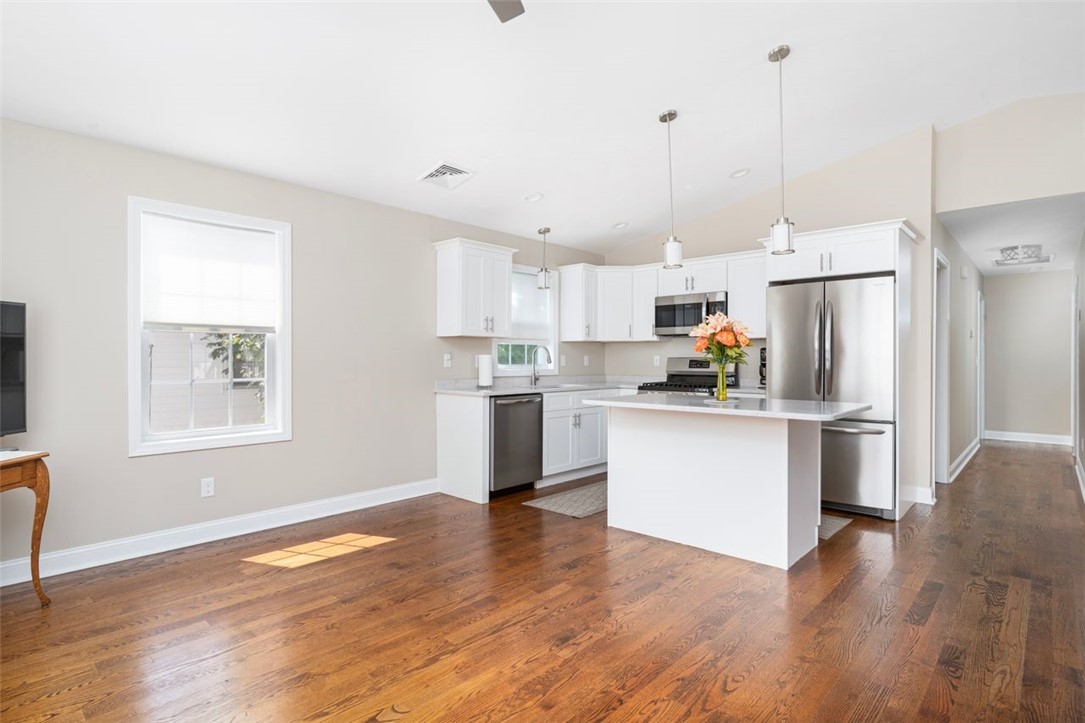 22 Federal Street Pawtucket, RI 02861 - Photo 9 of 22