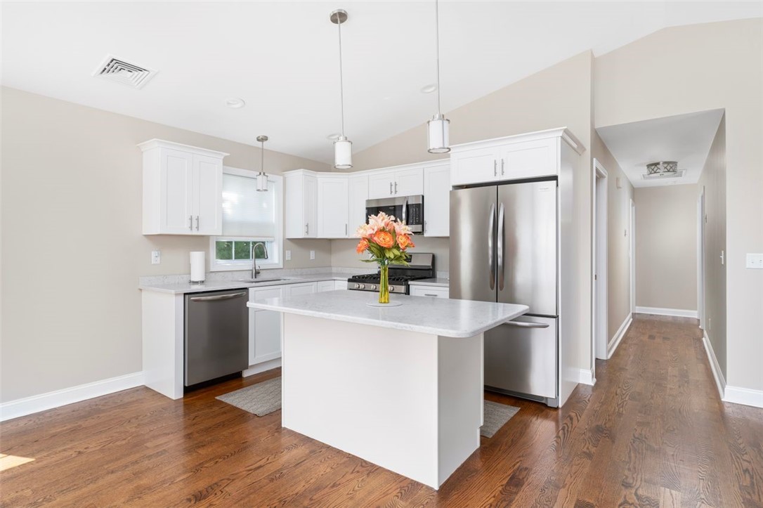 22 Federal Street Pawtucket, RI 02861 - Photo 10 of 22